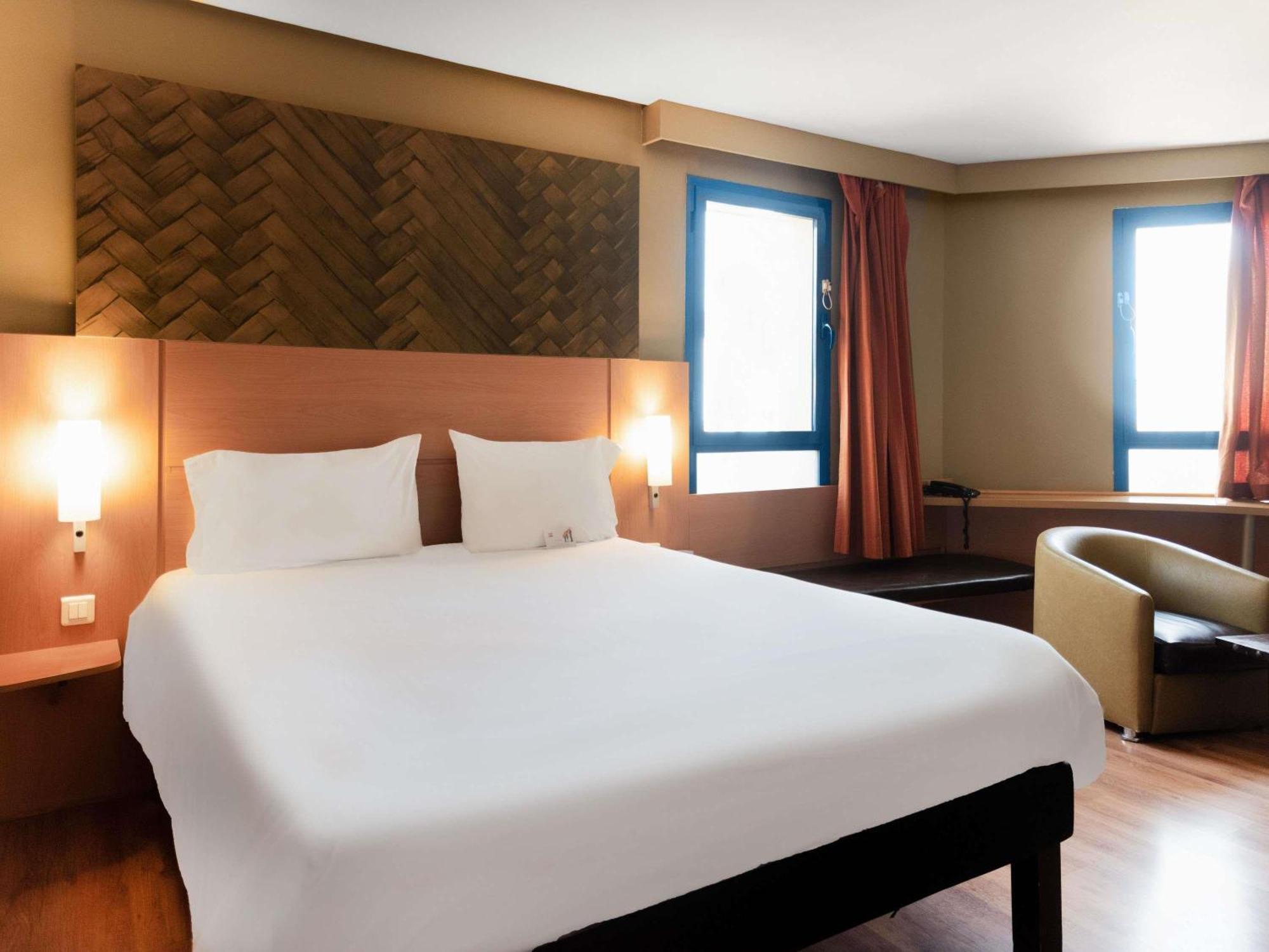Ibis Oujda Hotel Exterior photo