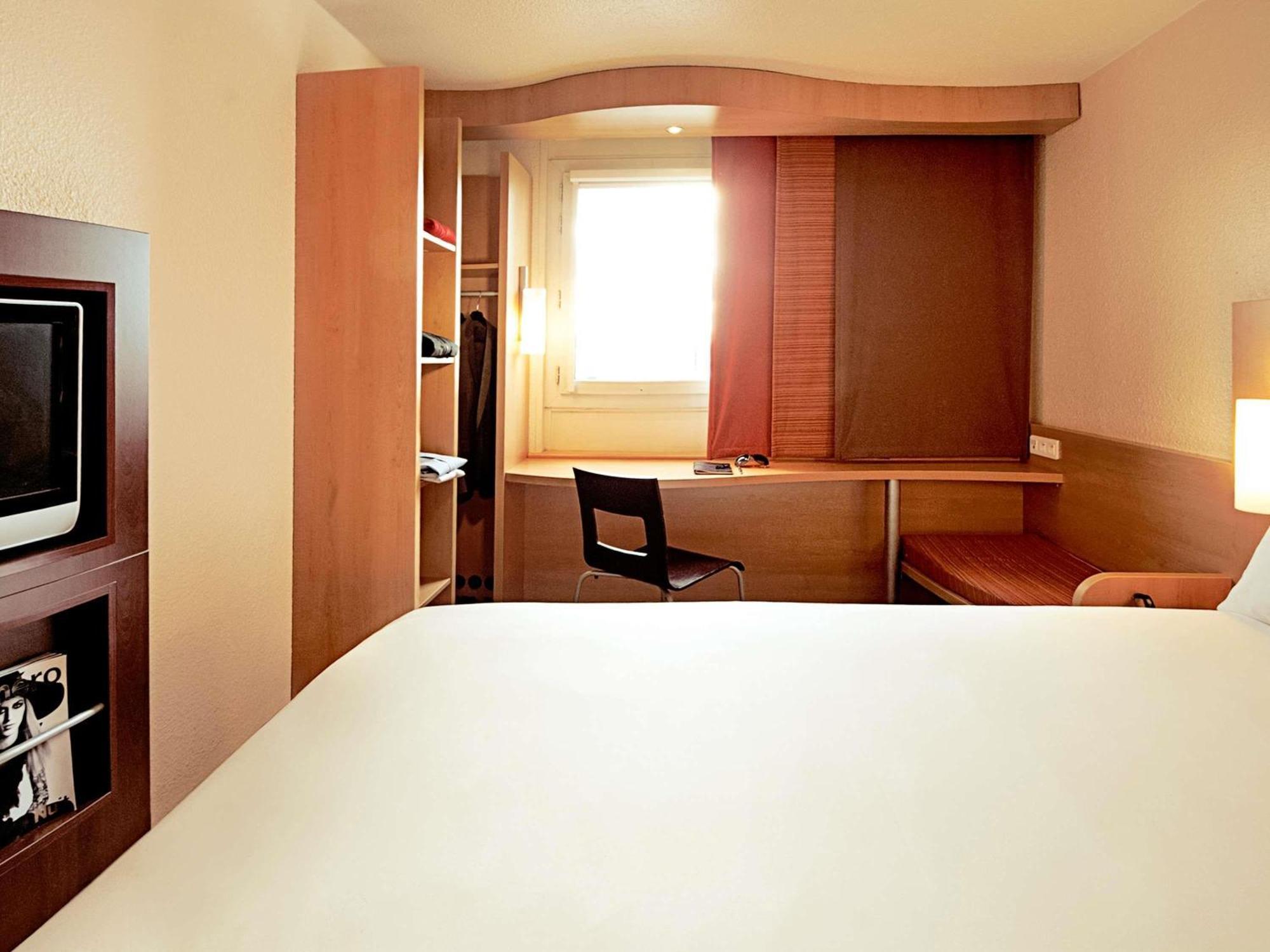 Ibis Oujda Hotel Exterior photo