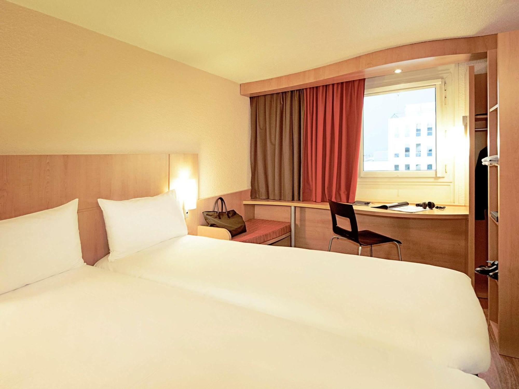 Ibis Oujda Hotel Exterior photo